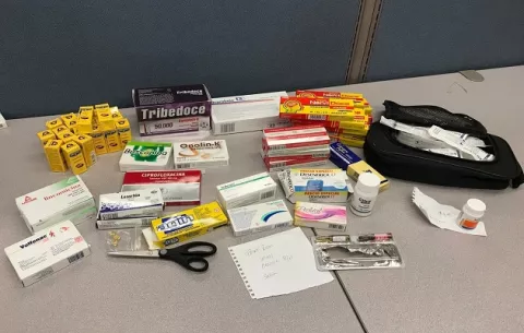 ¡Tenga cuidado! Venta ilegal de medicinas falsas aumenta a través de Internet