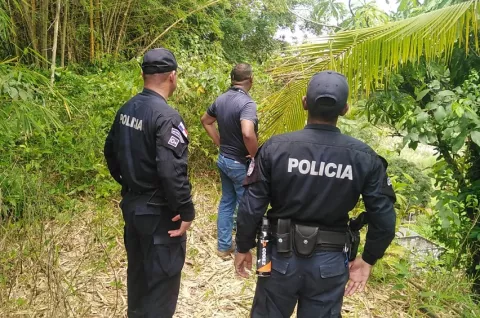  ¡Aterrador! Encuentran cadáver de un hombre en medio de un charco de sangre en Herrera  