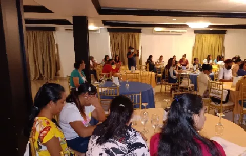 Mujeres del partido Realizando Metas de Veraguas son capacitadas