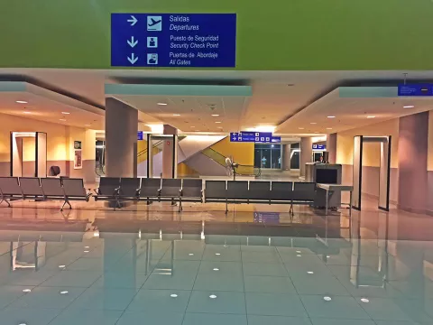 Aeropuerto de Colón sigue sin recibir vuelos, aunque hay aerolíneas interesadas en traerlos