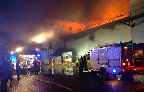 Se incendia un almacén en Changuinola, Bocas del Toro