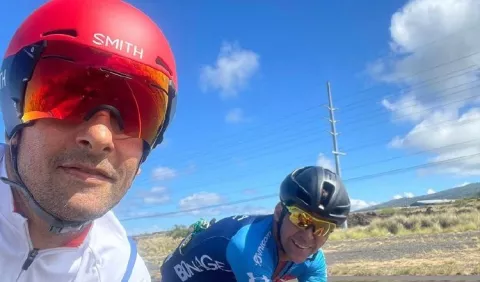 Ronan Pavoni, Florencia Fraga y Daniel Brostella, cumplen en Kona, Hawaii