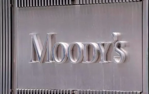 Moody's reafirma calificación de Panamá en Baa2 pero rebaja perspectiva a negativa