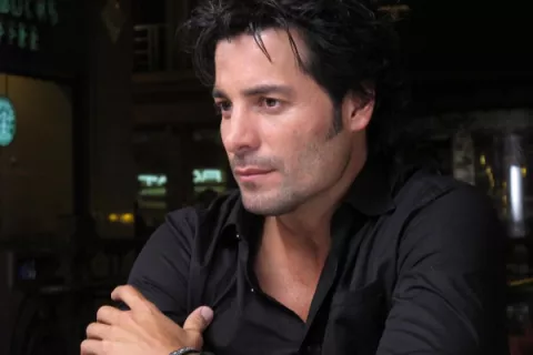 Chayanne se mantiene fiel al romanticismo como fórmula de éxito