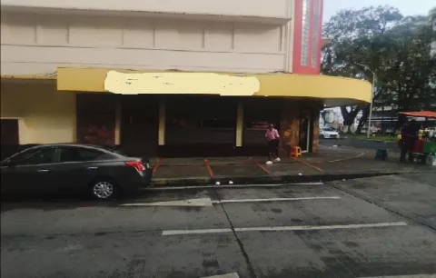Asaltan a mano armada un restaurante de comida rápida en Colón