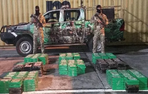 Incautan 500 paquetes de droga en un puerto de la zona del Caribe de Colón