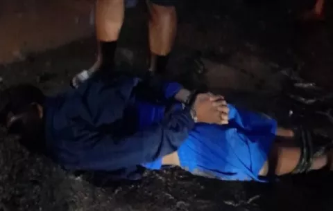Los castigan en el cepo por robarle a un docente en el área de Besikó, comarca Ngäbe Buglé