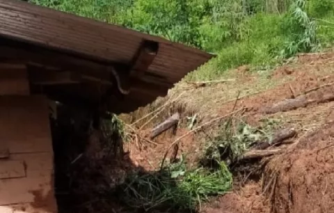 Dos ahogados y un niño sepultado por un alud en la comarca Ngäbe-Buglé