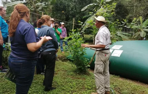 Presentan crónicas sobre los procesos de cosecha de agua en Panamá