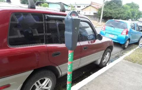 Autorizan al alcalde de David para negociar la privatización de estacionamientos públicos