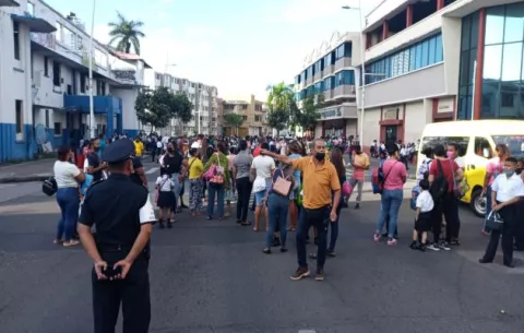 Meduca ordena medidas de prevención en escuelas oficiales y particulares por la depresión tropical #13 