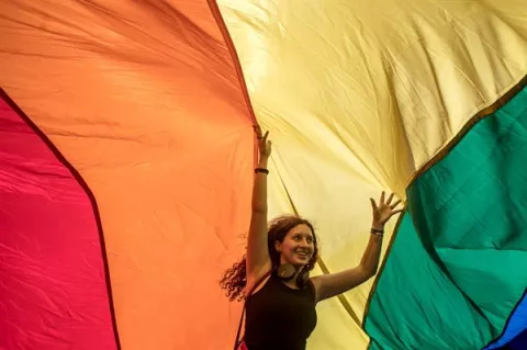 Bruselas aboga por el reconocimiento legal de género sin restricciones de edad