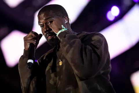 Kanye West adquirirá la polémica y conservadora red social Parler