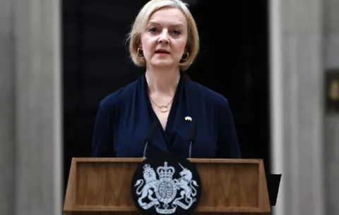 Liz Truss: el político que menos tiempo ha ocupado el puesto de primer ministro en la historia del Reino Unido