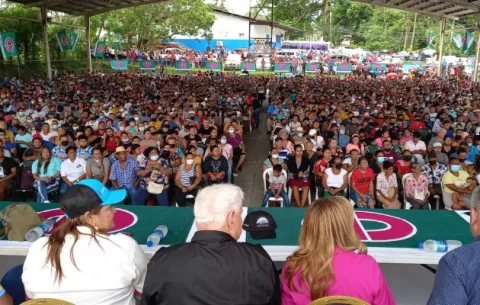 Martinelli y Yanibel Ábrego reafirman liderazgo en multitudinario convivio de CD en Capira