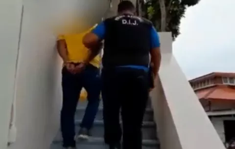 Bajo detención provisional hombre que intentó sacar a su hijo del país sin el consentimiento de la madre
