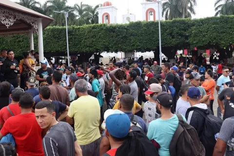 Desesperación entre migrantes en México; piden ser deportados a sus países de origen