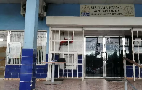 Condenan a ciudadano panameño a 10 años de prisión por tráfico de migrantes