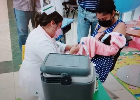 Refuerzan campaña de vacunación contra la poliomielitis en Chiriquí 