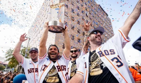 Astros de Houston siguen celebrando título de Serie Mundial  