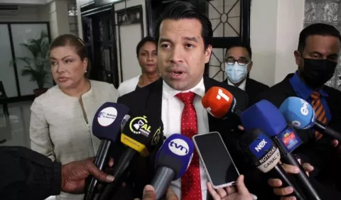 William Moore fabricó ilegalmente delaciones contra Ricardo Martinelli