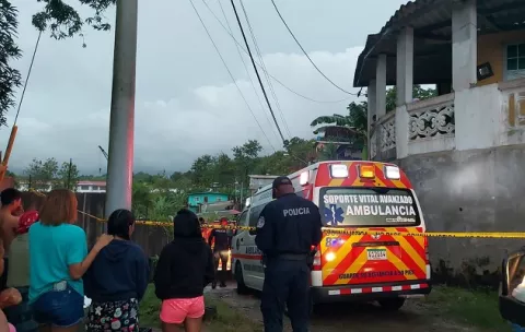 Padre e hijo pierden la vida en un deslizamiento de tierra en El Progreso, Colón