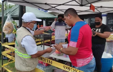 Minsa ejecutó 30 llamados de atención durante los operativos en la ruta del desfile en David