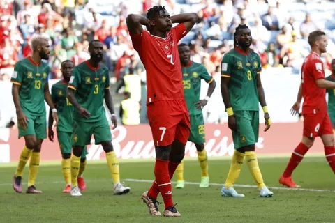 Embolo dio el primer triunfo a Suiza y condena a Camerún 