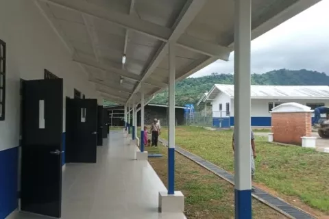 Ministerio de Educación programa reparar 633 escuelas el próximo año