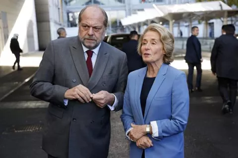 Dimite una ministra francesa por discrepancias sobre el valor de sus bienes 