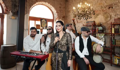 Grettel Garibaldi presenta su primer EP titulado 'Micaela, una trilogía de canciones'