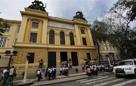 Estudian estrategia para la protección y conservación del Instituto Nacional 