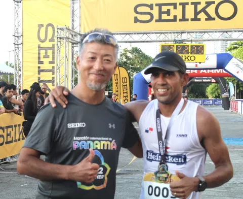 Castelblanco y Rojas ganan Maratón Internacional de Panamá