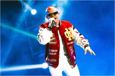 Jowell le dedicó su presentación en memoria a sus abuelos panameños