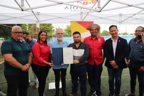 Complejo Deportivo de Concepción la Nueva con orden de proceder