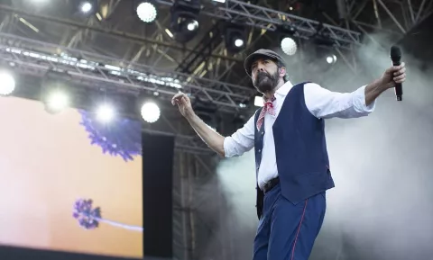 Juan Luis Guerra es víctima de los 'amigos de lo ajeno' en el Aeropuerto El Dorado