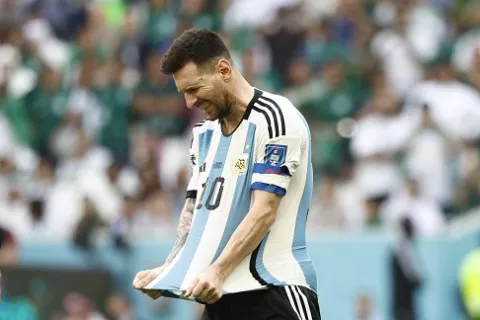 Messi: “Fue muy duro, el vestuario estaba muerto“