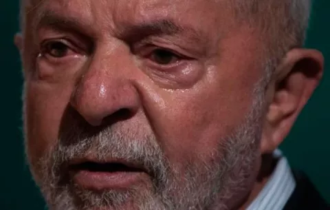 Lula se emociona y dice que 'jamás' esperaba que el hambre volviera a Brasil