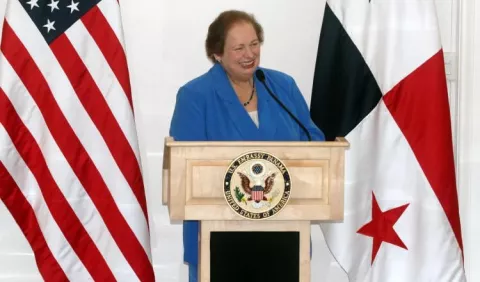 Estados Unidos está decidido a apoyar a Panamá a salir de listas discriminatorias