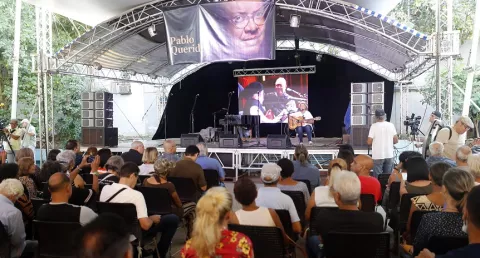 Pablo Milanés: Cuba despide al cantautor entre lágrimas y música