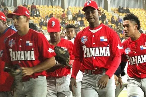 Panamá clasifica al Mundial U18 y va por la medalla de oro