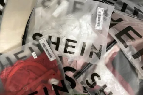 SHEIN es acusada de infringir la normativa de sustancias químicas