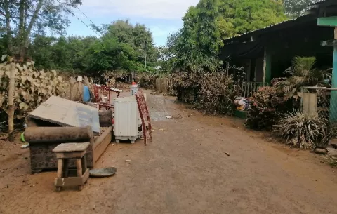 Residentes de Villa Bonita en  La Villa de Los Santos piden ser reubicados