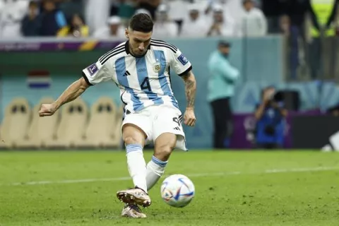 Montiel y Acuña, bajas ante Croacia 