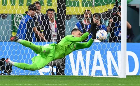 Croacia acaba con Brasil en los penaltis