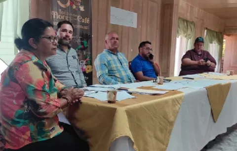 Autoridades ultiman detalles para la  Feria de las Flores y el Café