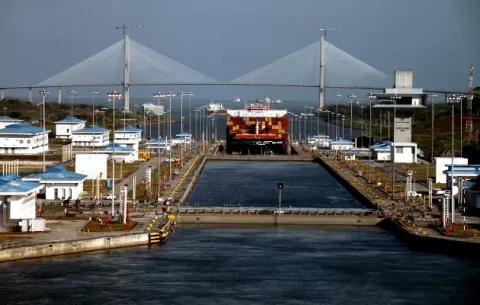 El Canal de Panamá entrega un aporte histórico al Estado
