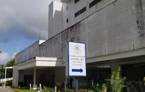 Mujer recibe varios disparos en Santa Rosa, Colón
