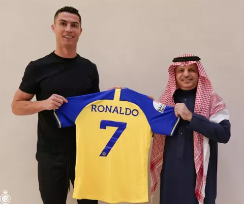 Al Nassr anuncia el fichaje de Cristiano Ronaldo 