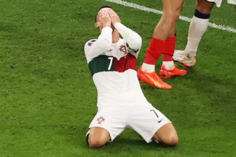 Cristiano, suplente, sin Mundial, entre lágrimas 